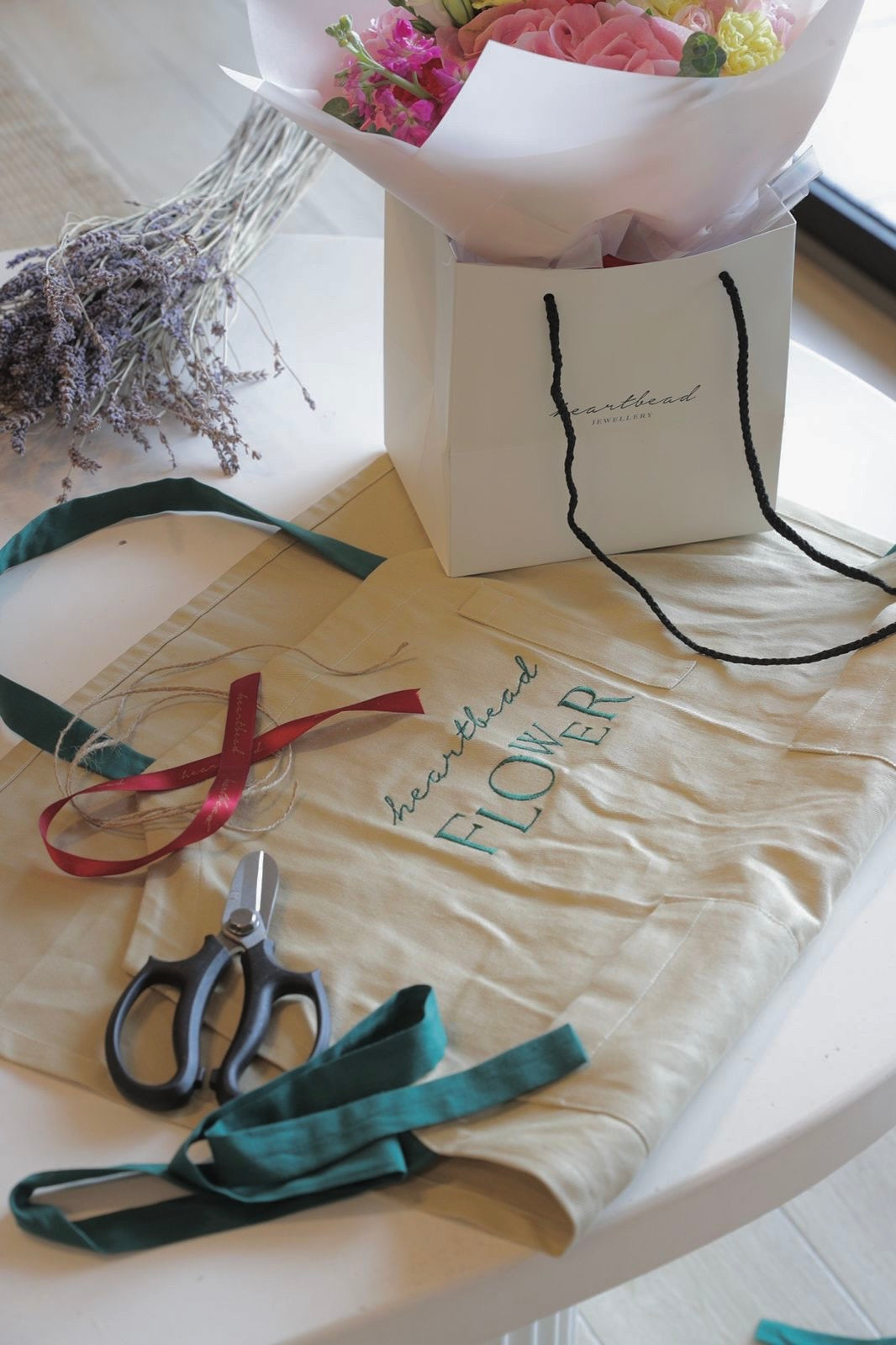 FLOWER WORKSHOP (Classic Hand Tie Bouquet)