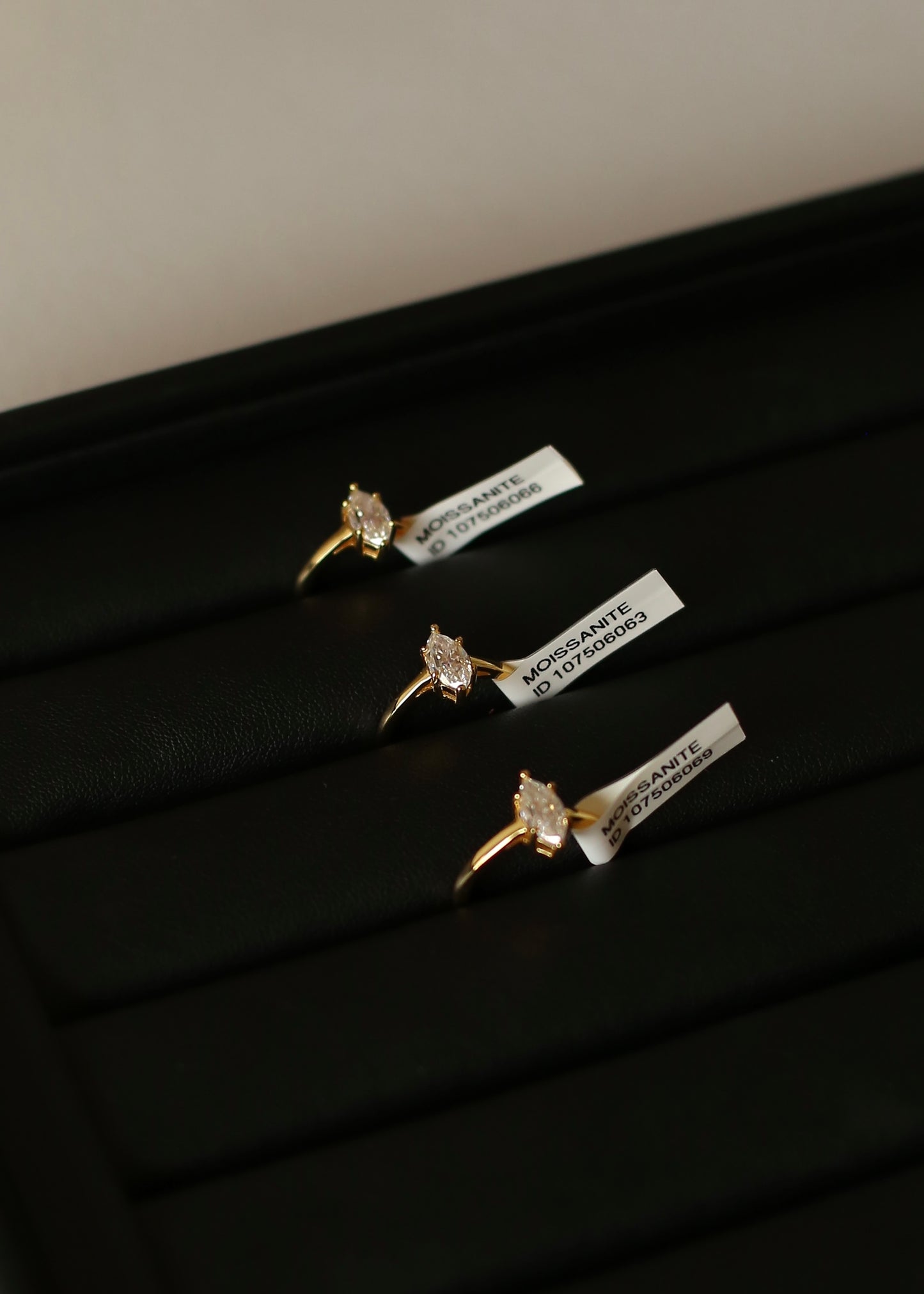 MARQUISE moissanite ring (gold)