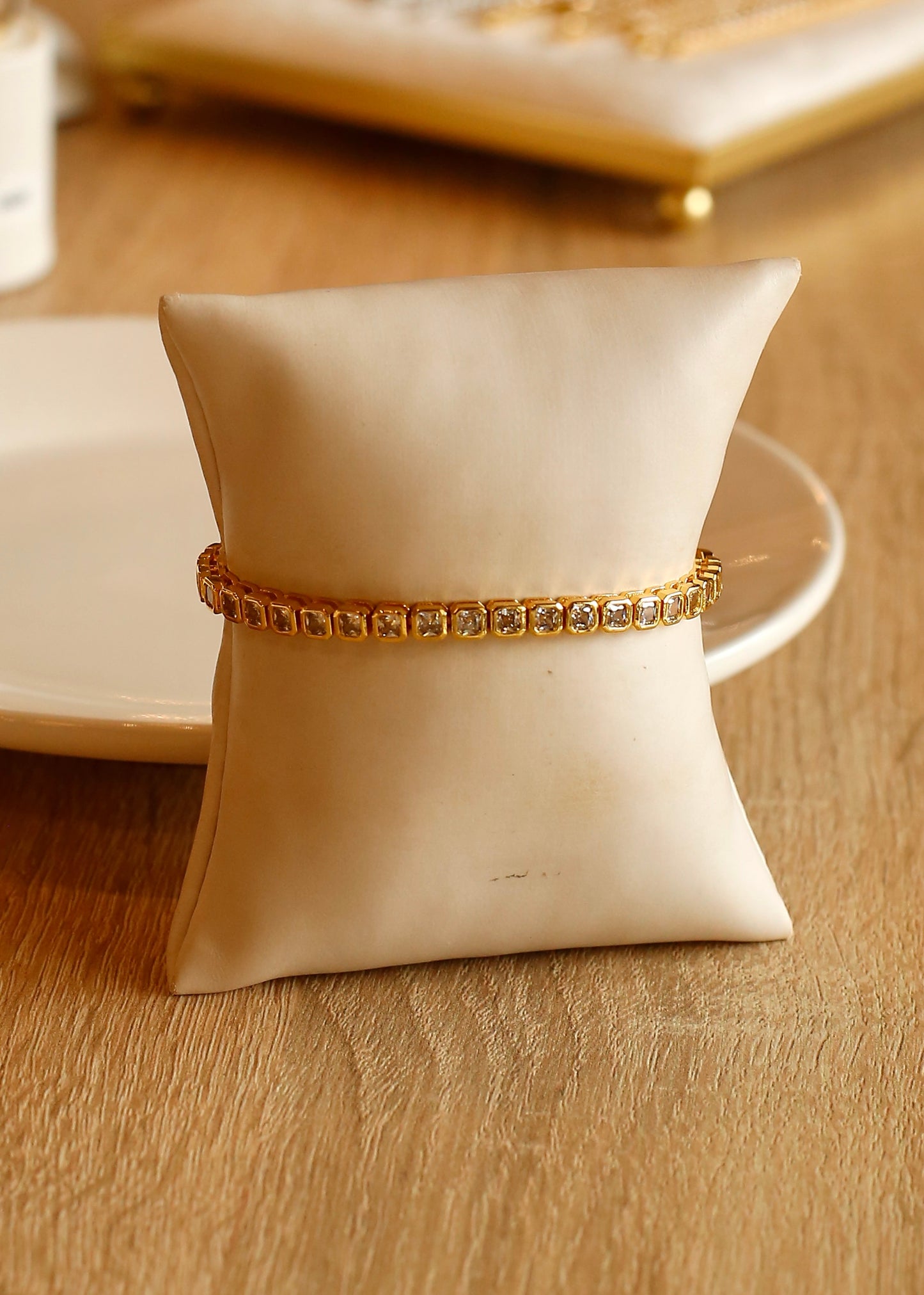 SQUAREBEZEL tennis bracelet