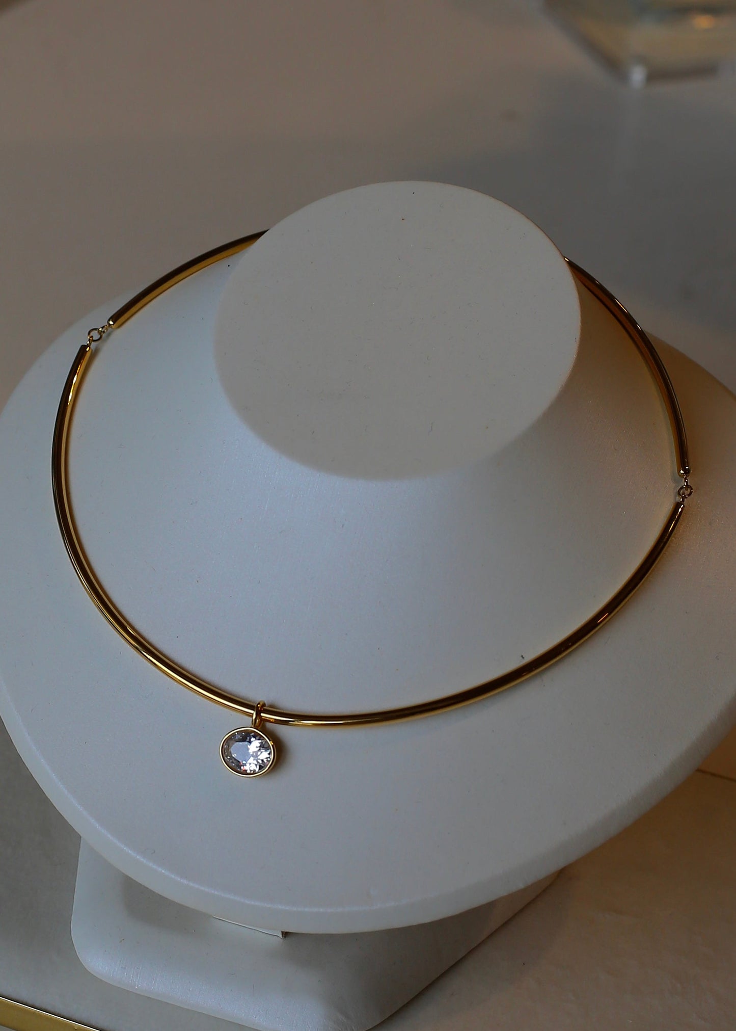 VENICE choker