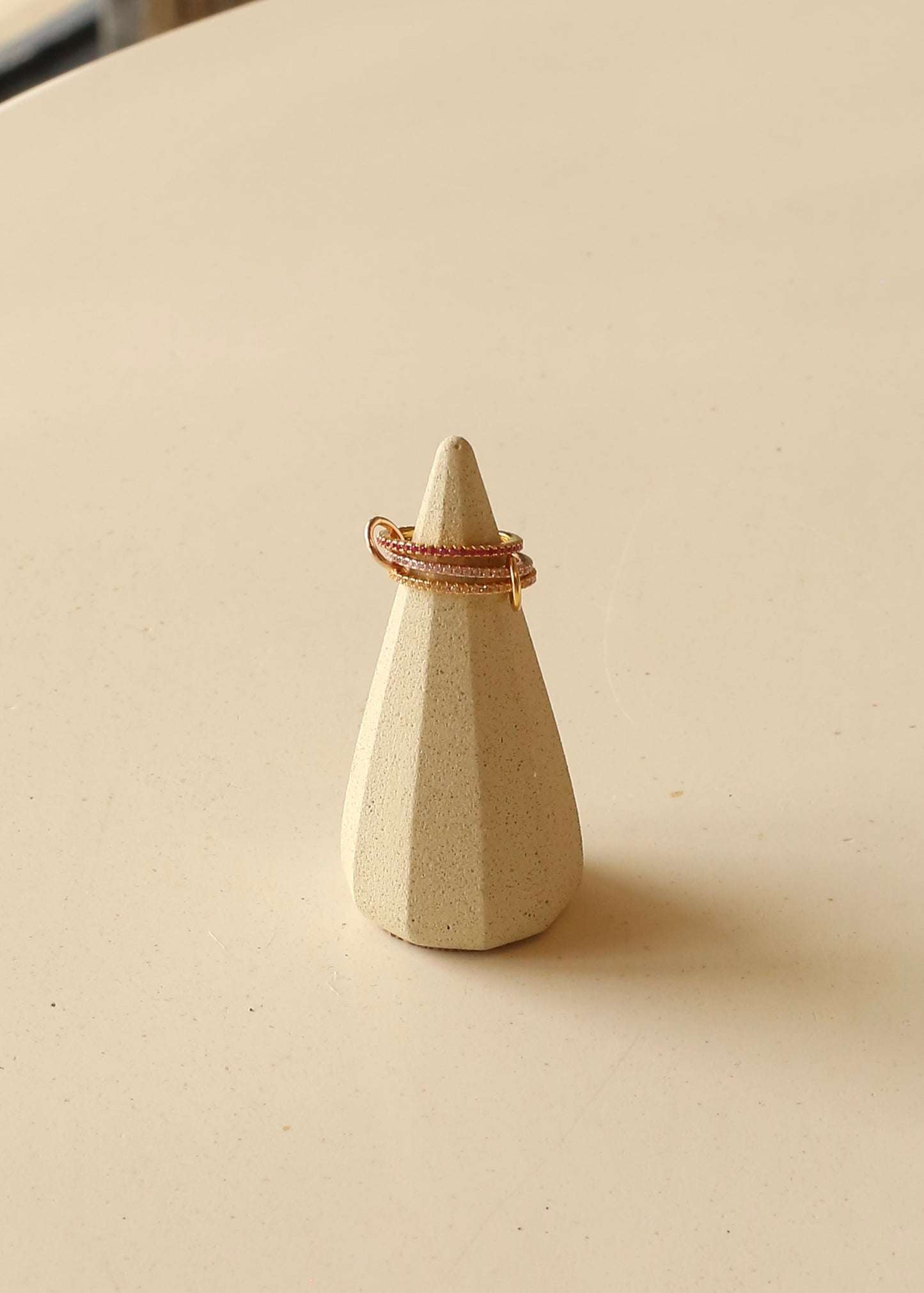 STACKS fuchsia ring