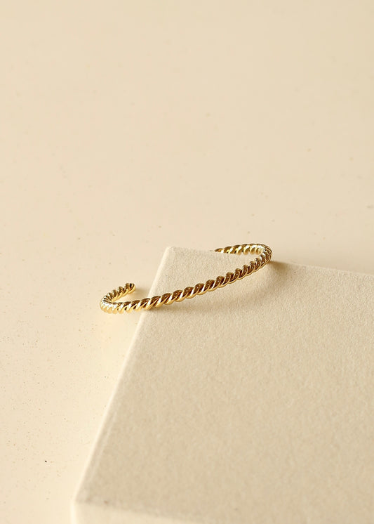 TWIST stainless steel bangle