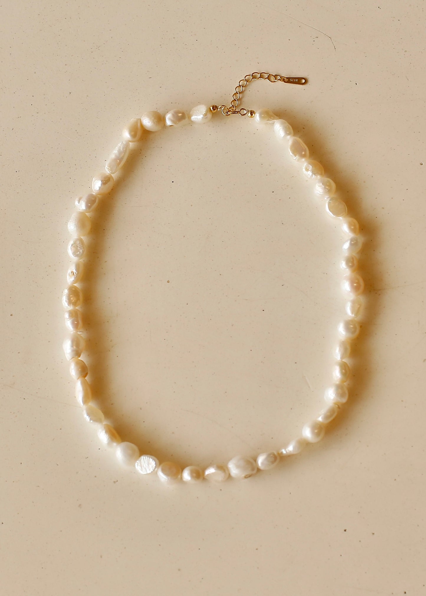 FRESHWATER PEARL necklace