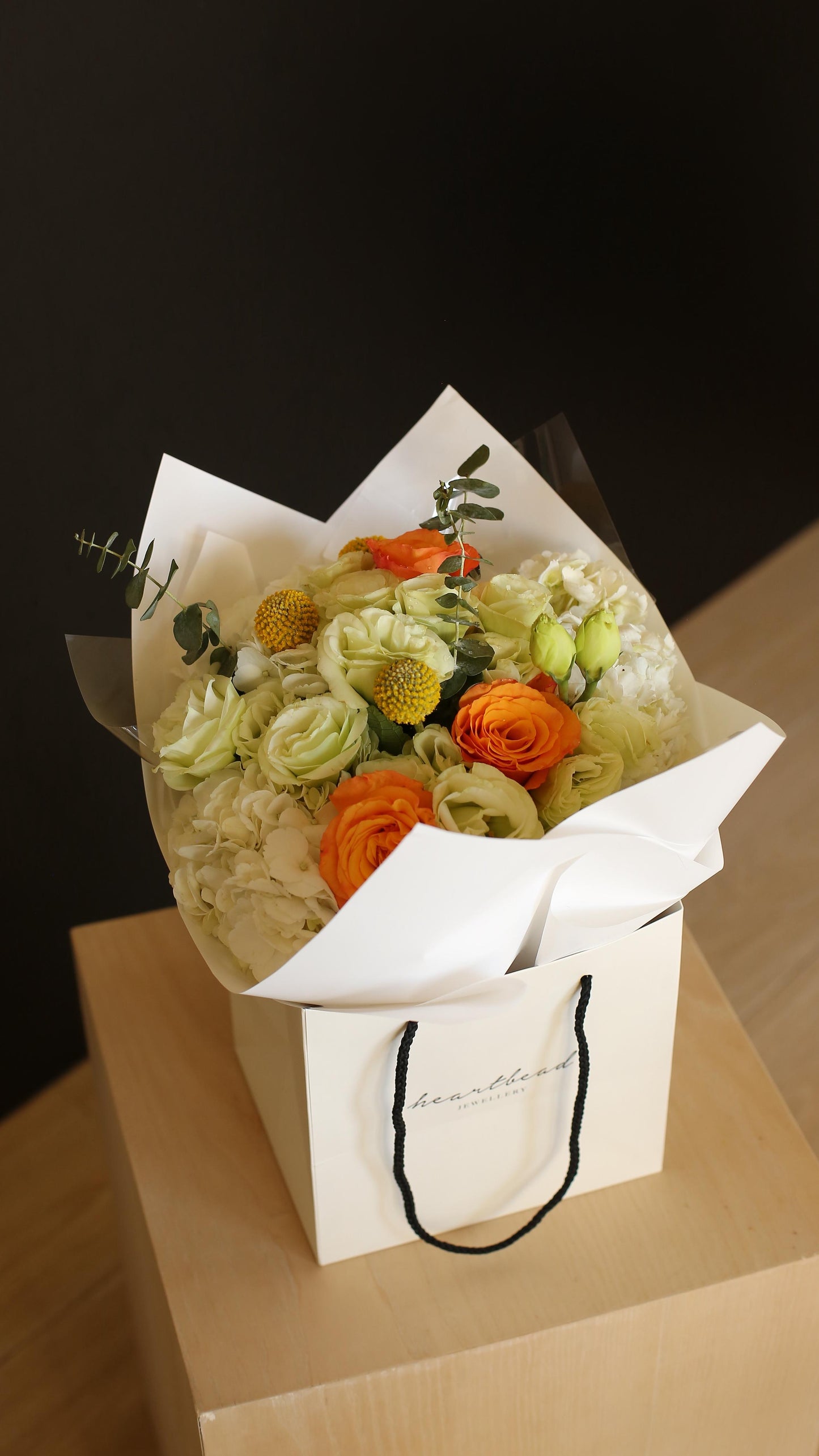 HYDRANGEA ORANGECREAM bouquet
