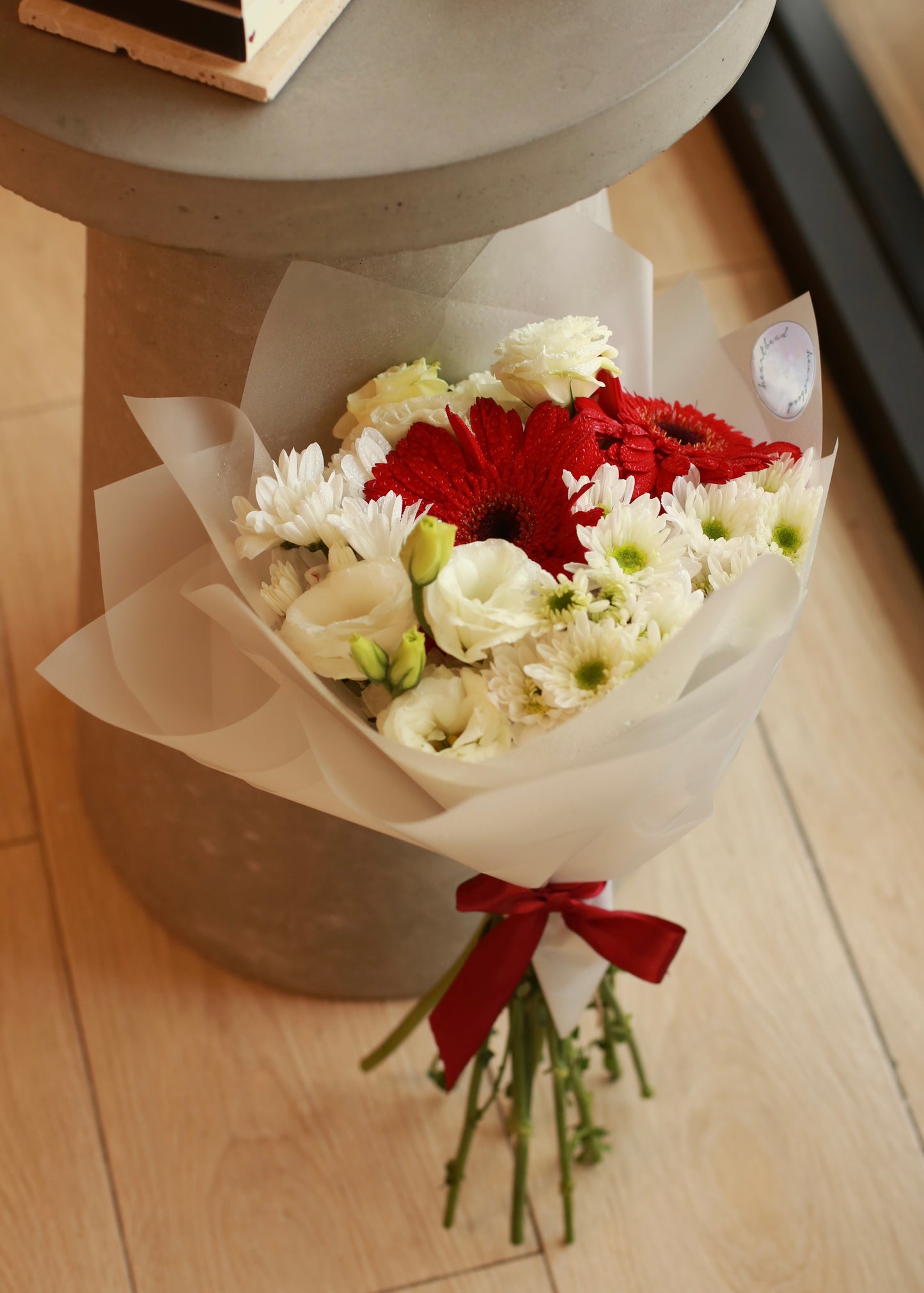 PREORDER DAISYMUMS bouquet