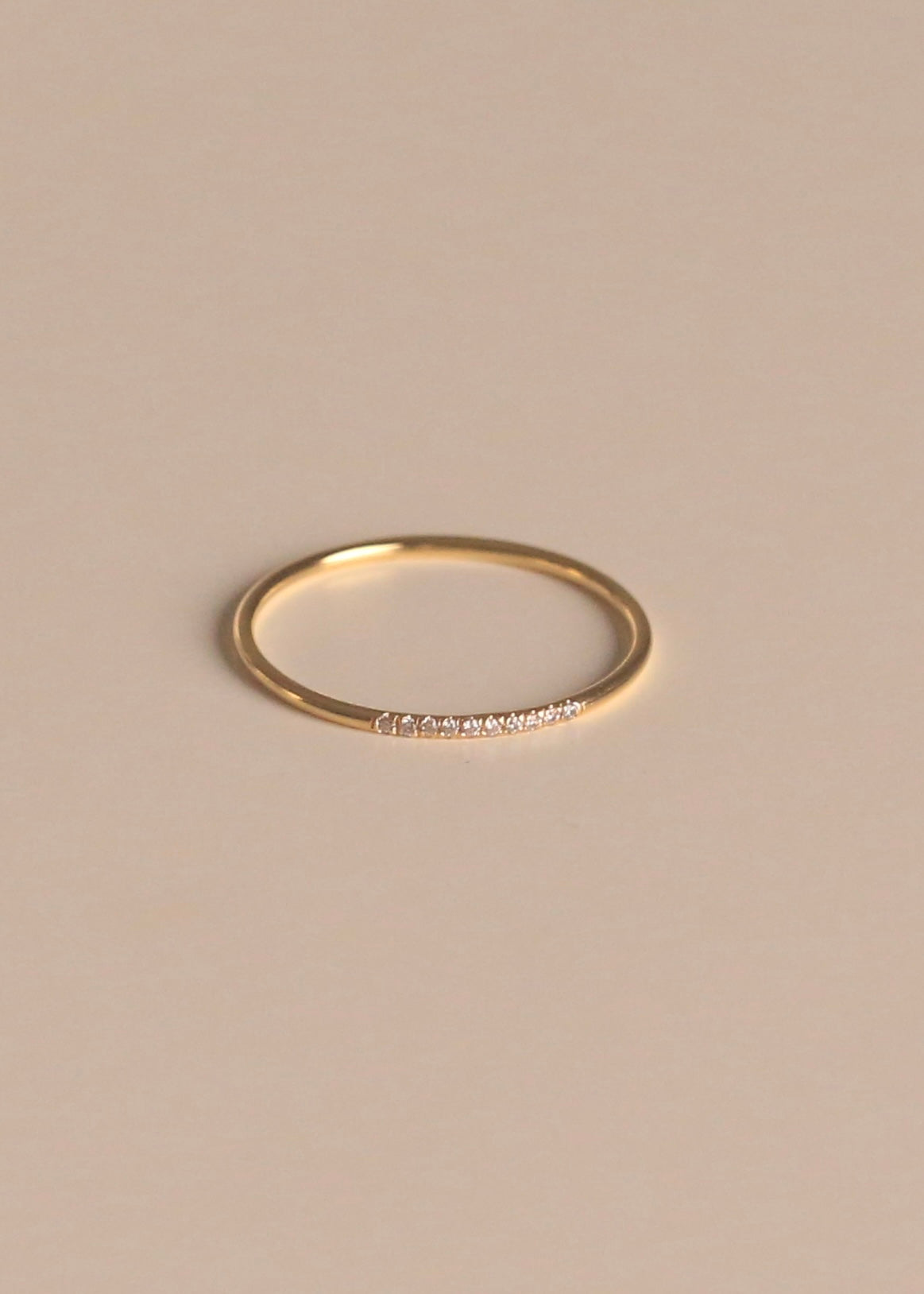 DIAMANTE gold filled band