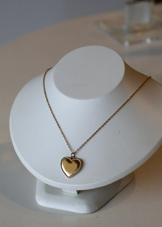 BEADEDHEART engravable necklace
