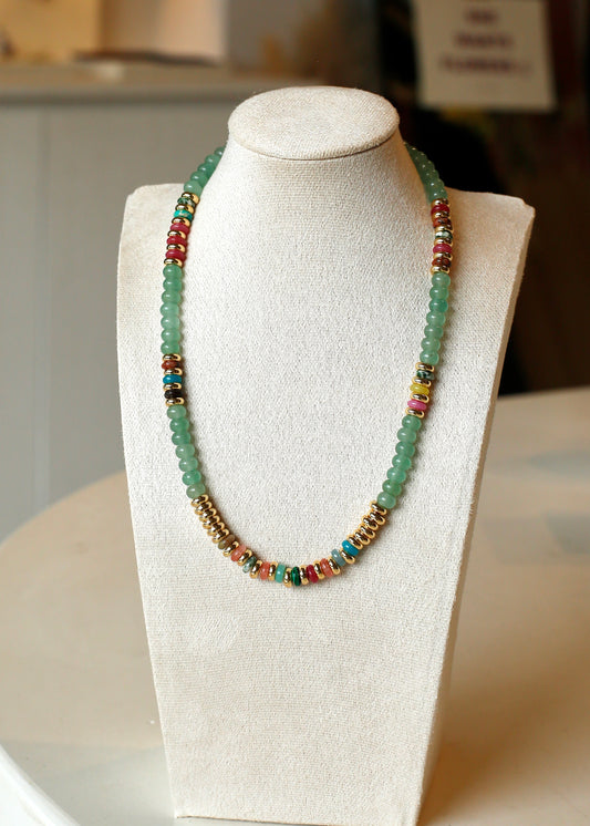 BEADED necklace