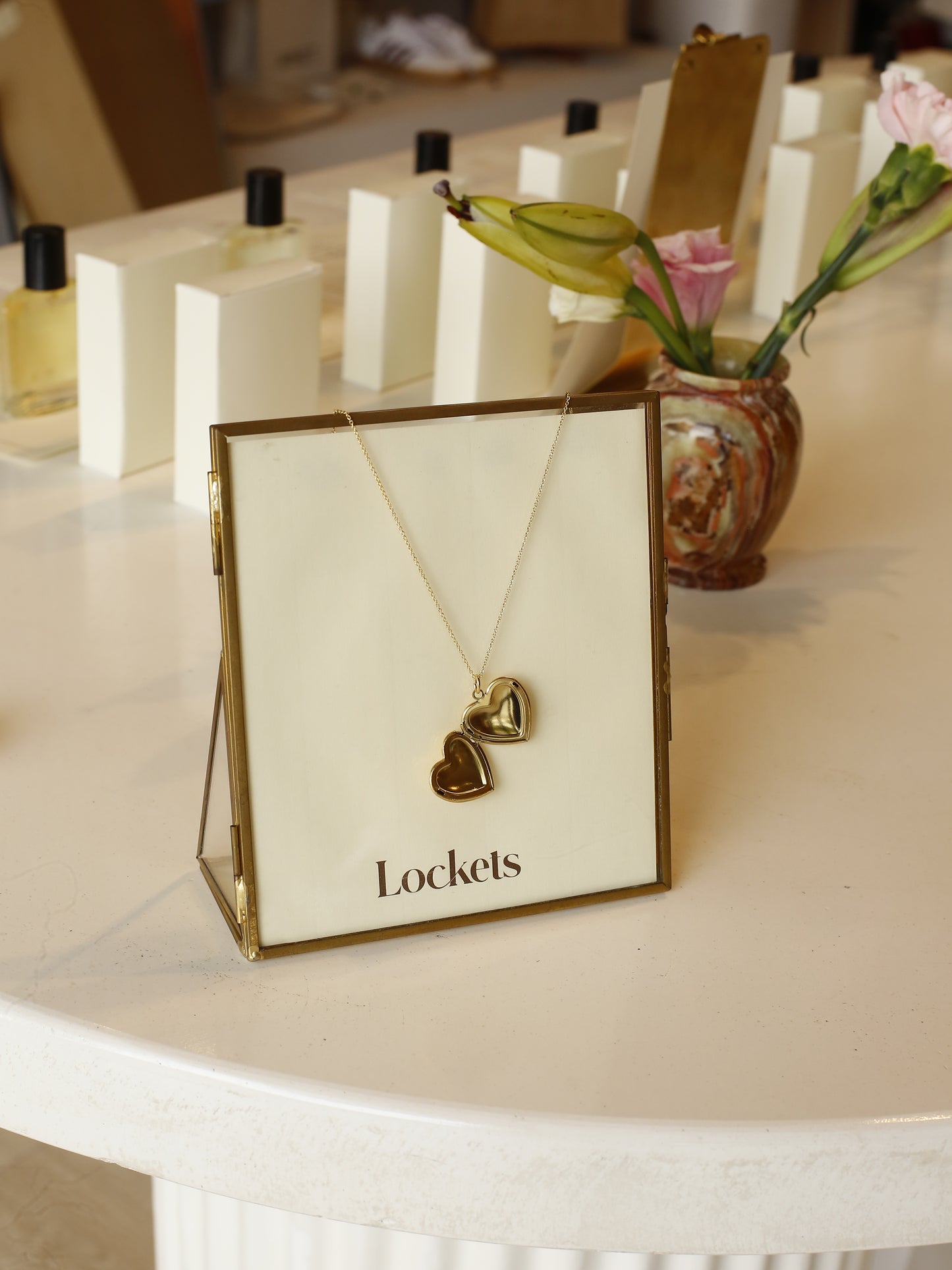 THE HEART locket