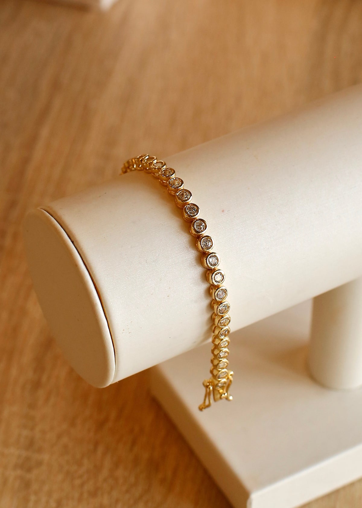 ROUNDBEZEL tennis bracelet
