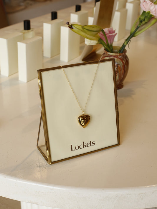 THE HEART locket