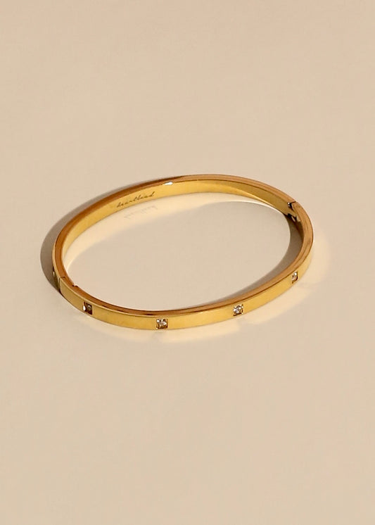 NOORIE thin stud bangle