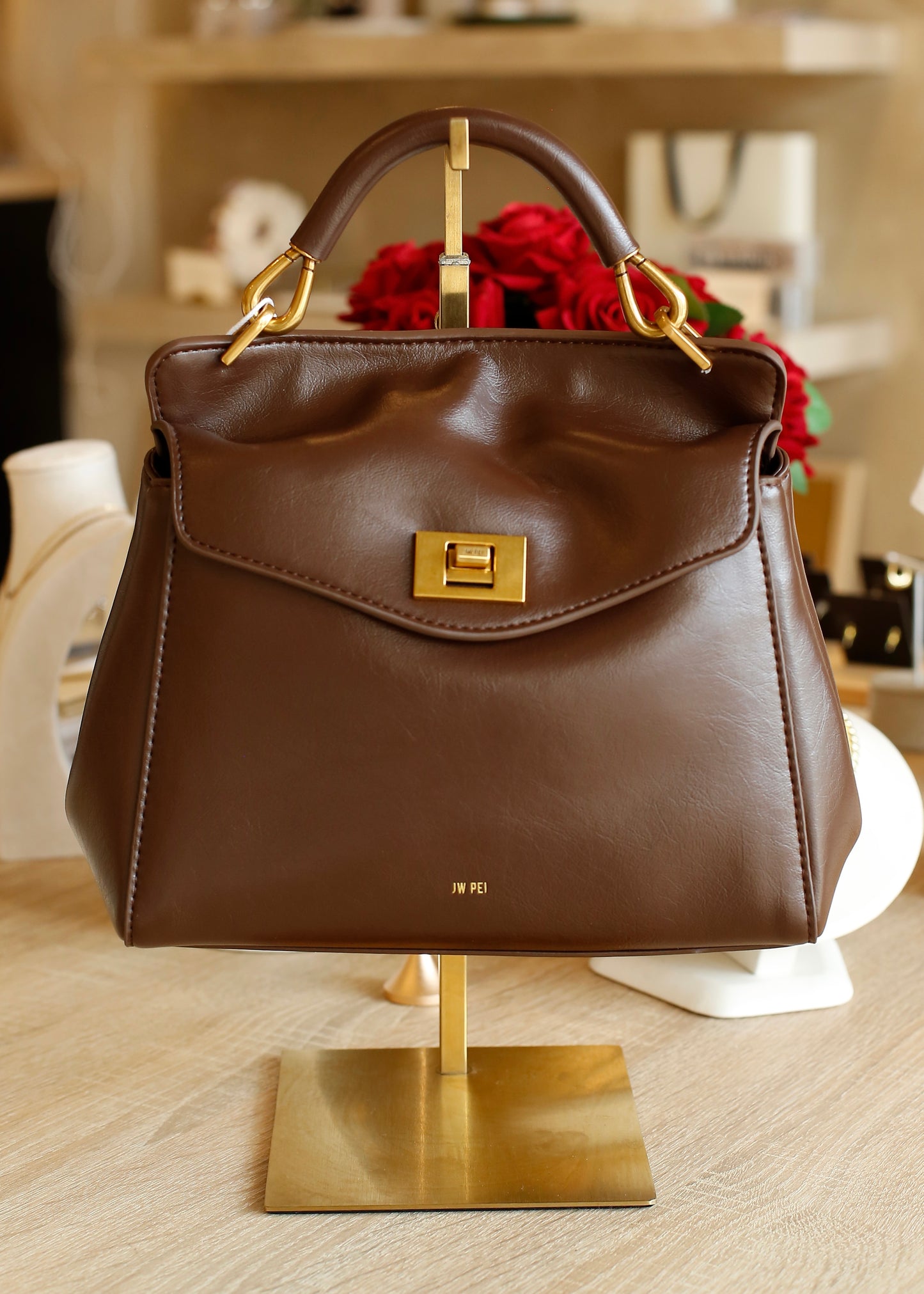 LUCIA classic top bag