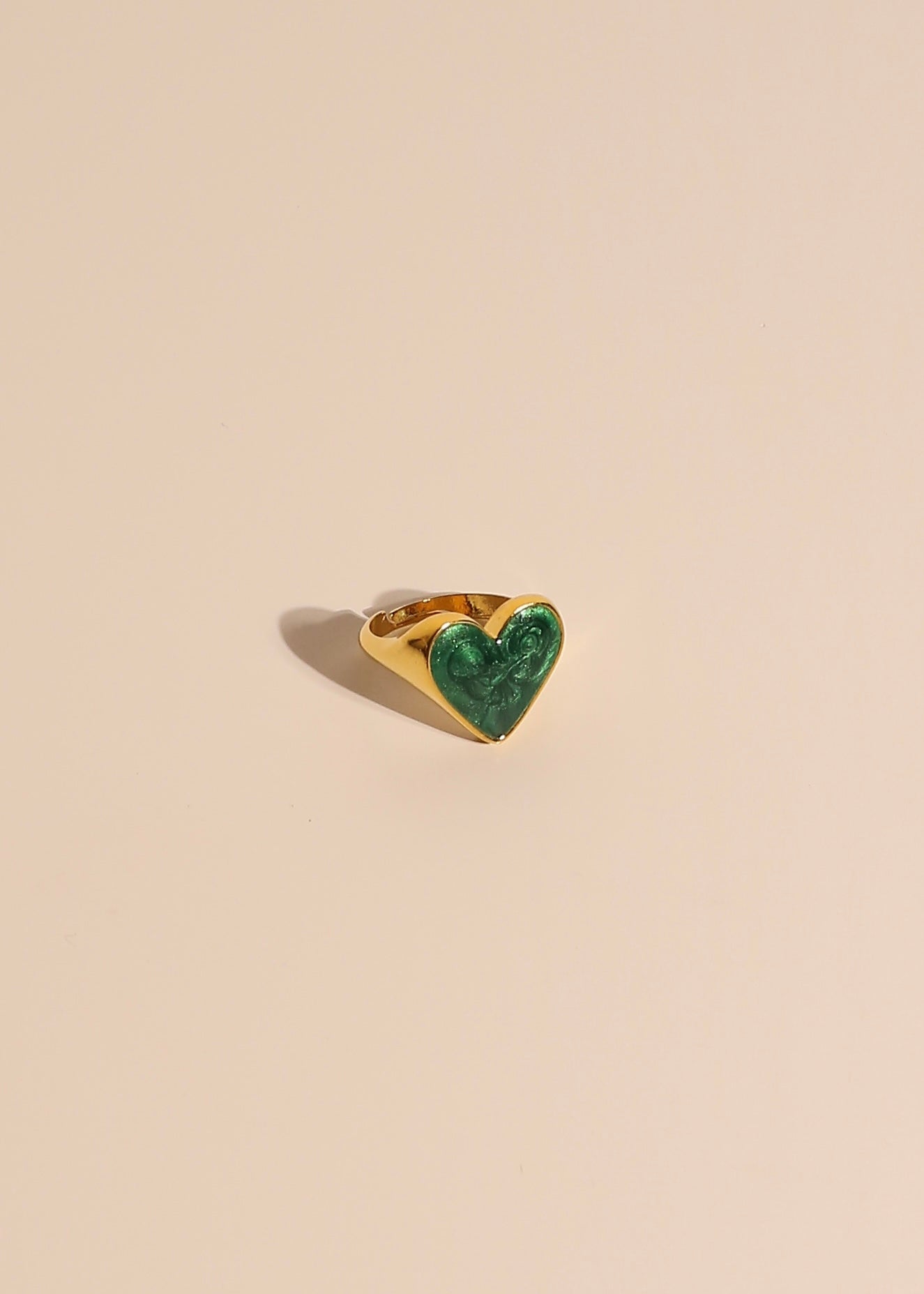 SWIRLHEART ring