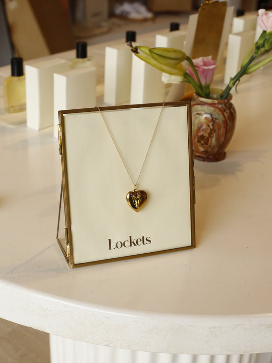 THE HEART locket