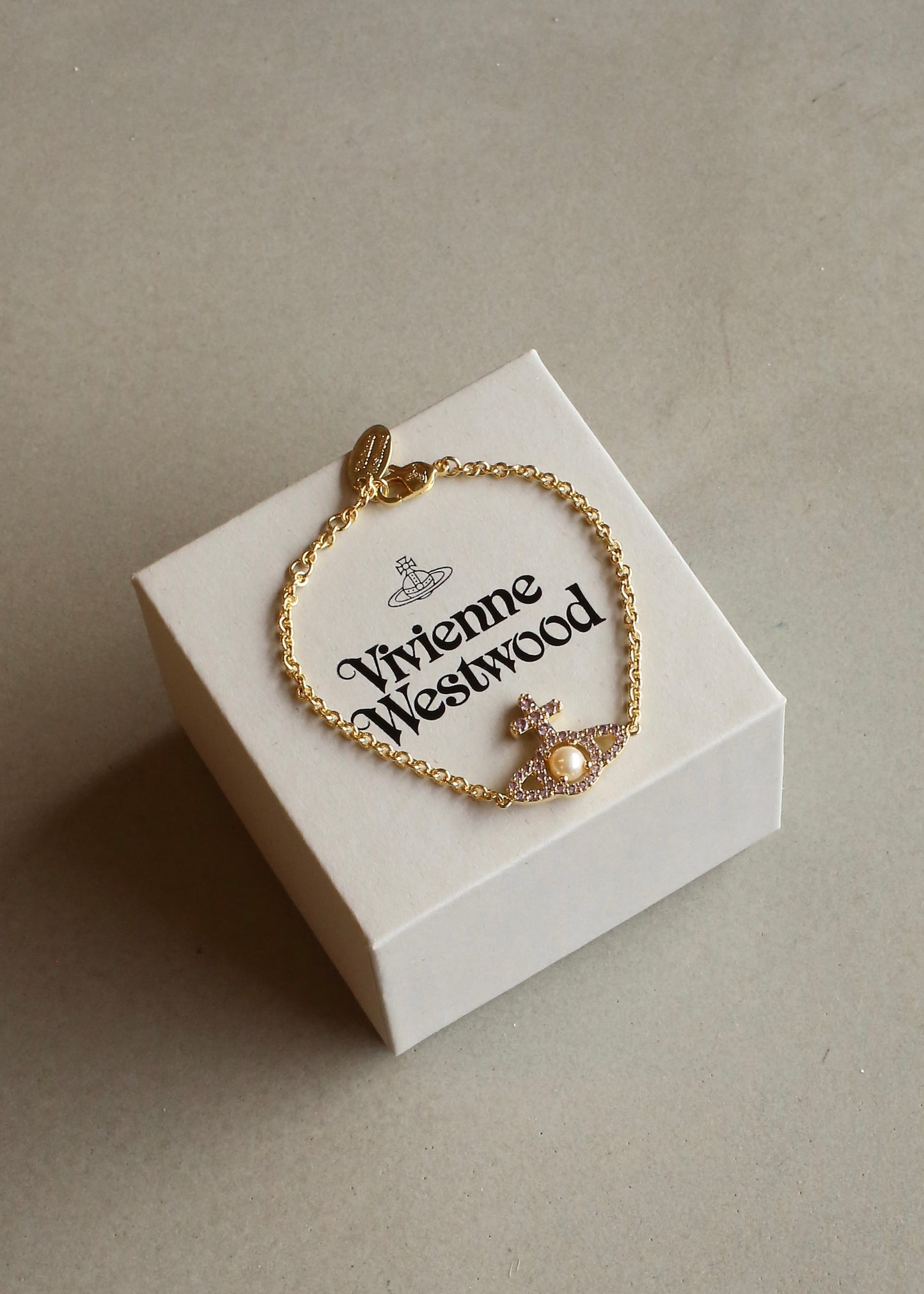 VIVIENNE WESTWOOD Olympia Cream rose bracelet