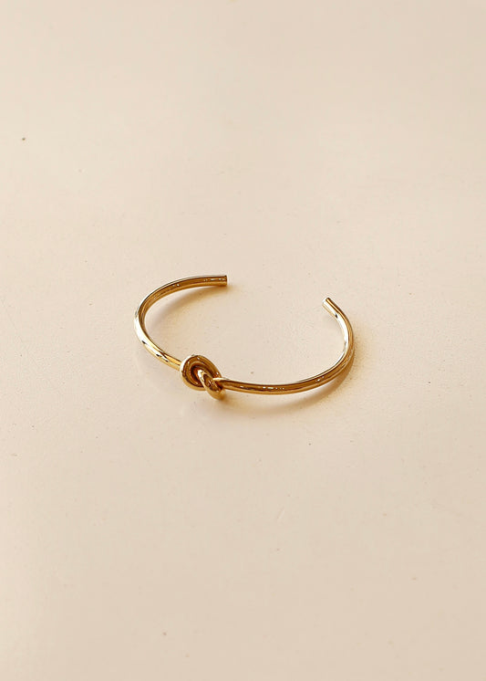KNOT stainless steel bangle