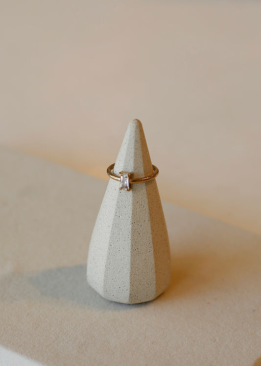 BAGUETTE crystal ring