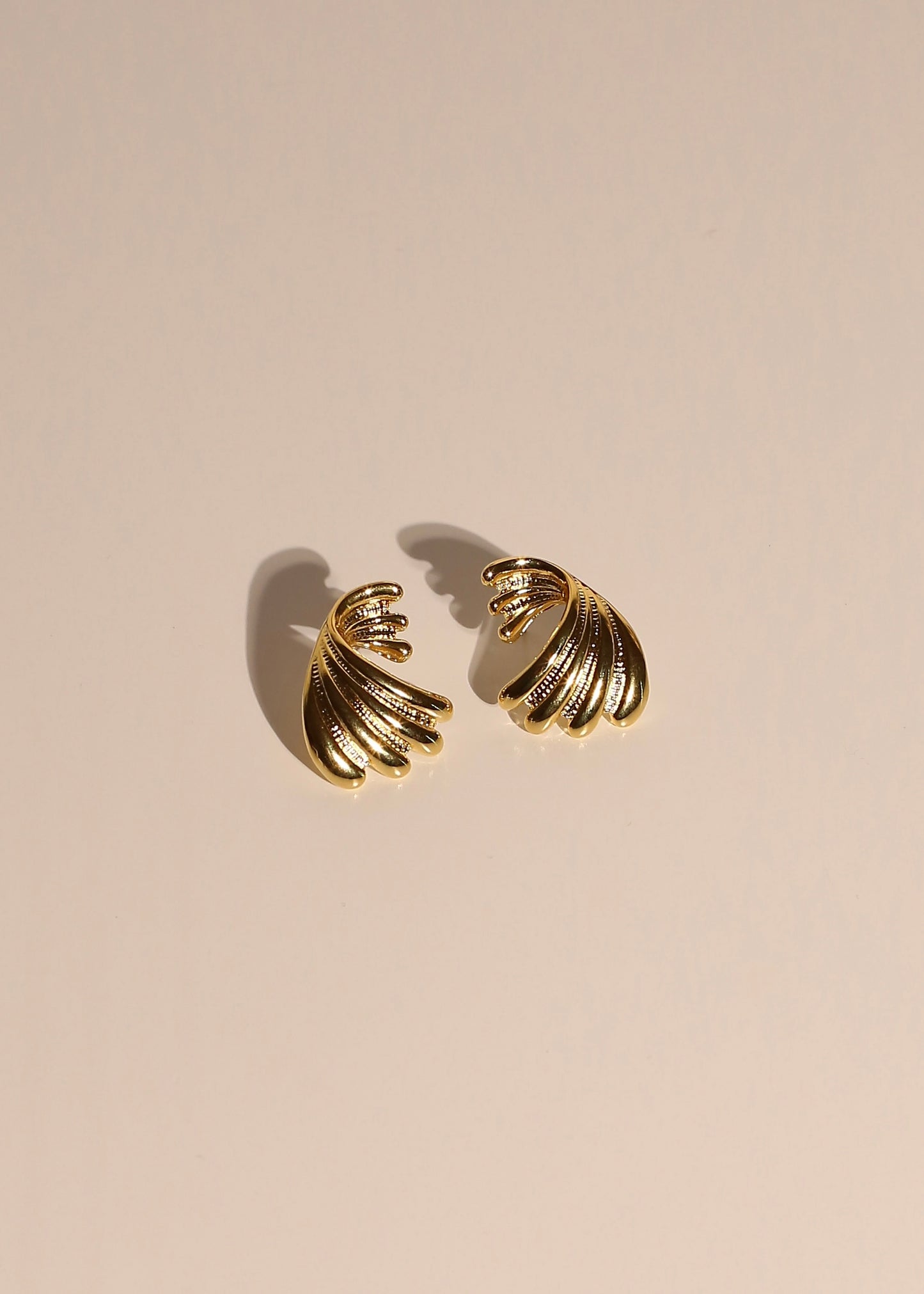 VINTAGESWIRL studs