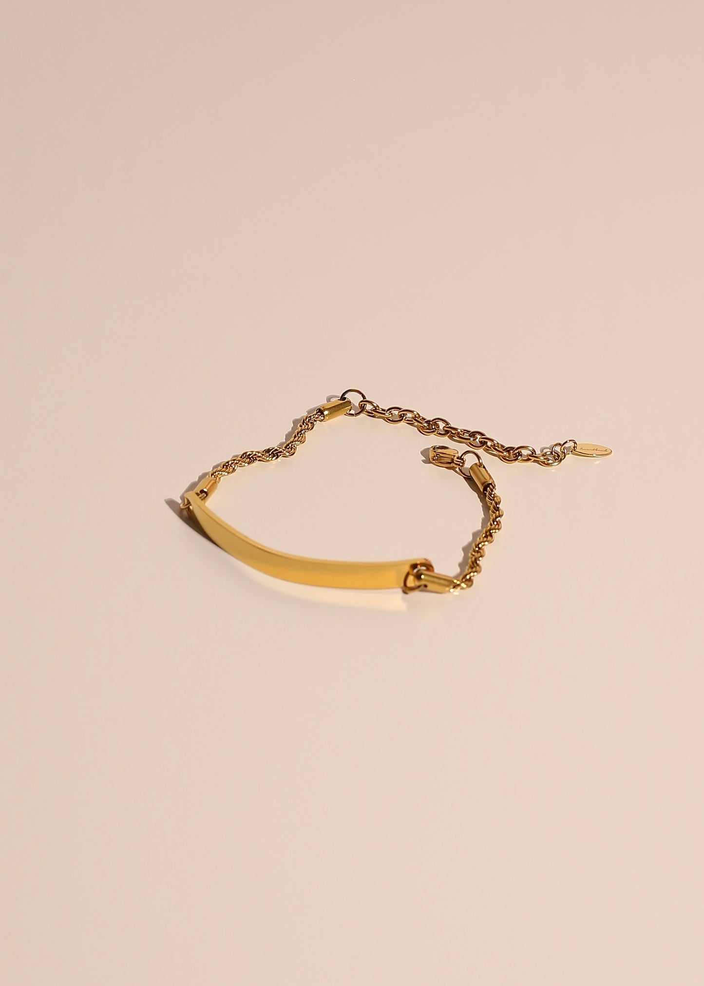 TWISTCHAIN engravable bracelet