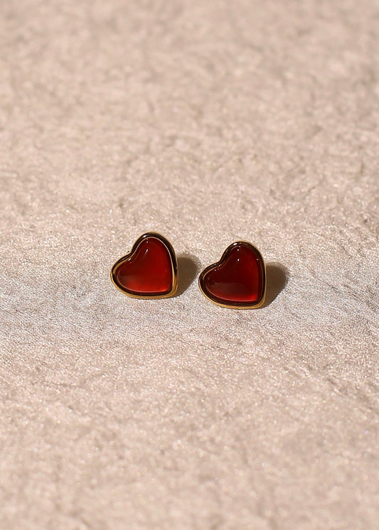 VINTAGE RED HEART studs