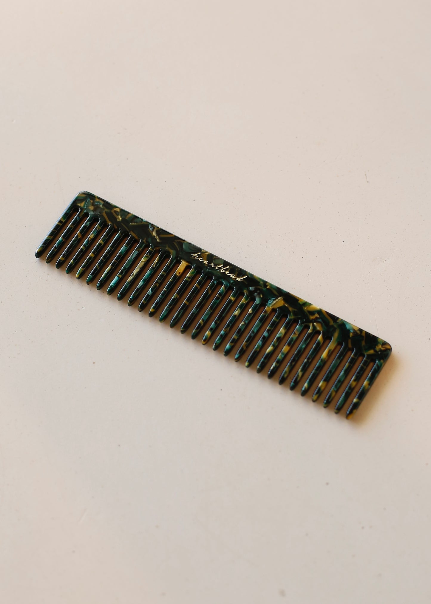 HEARTBEAD Hair comb
