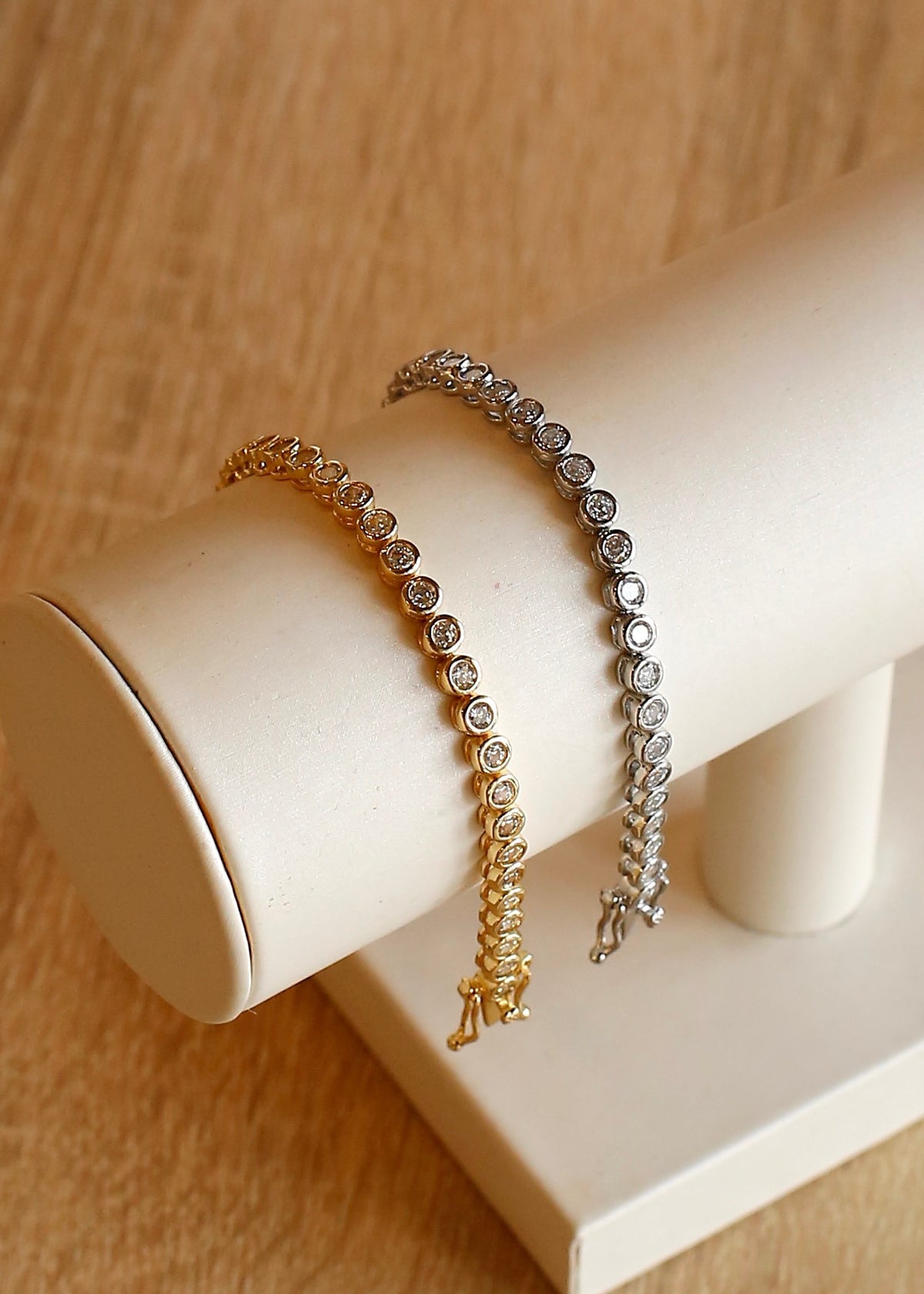 ROUNDBEZEL tennis bracelet
