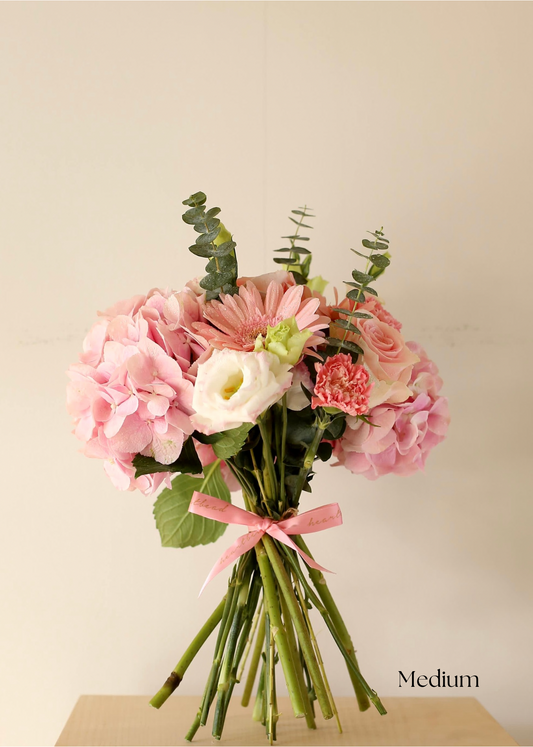 HYDRANGEA BLUSH bouquet