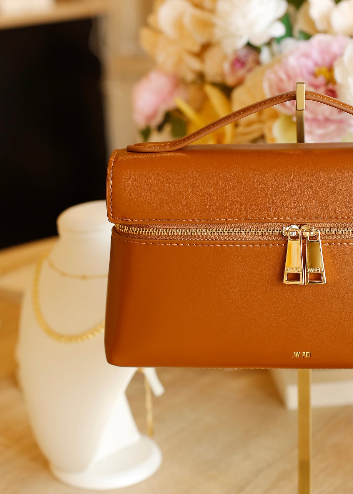 JW PEI Thea bag