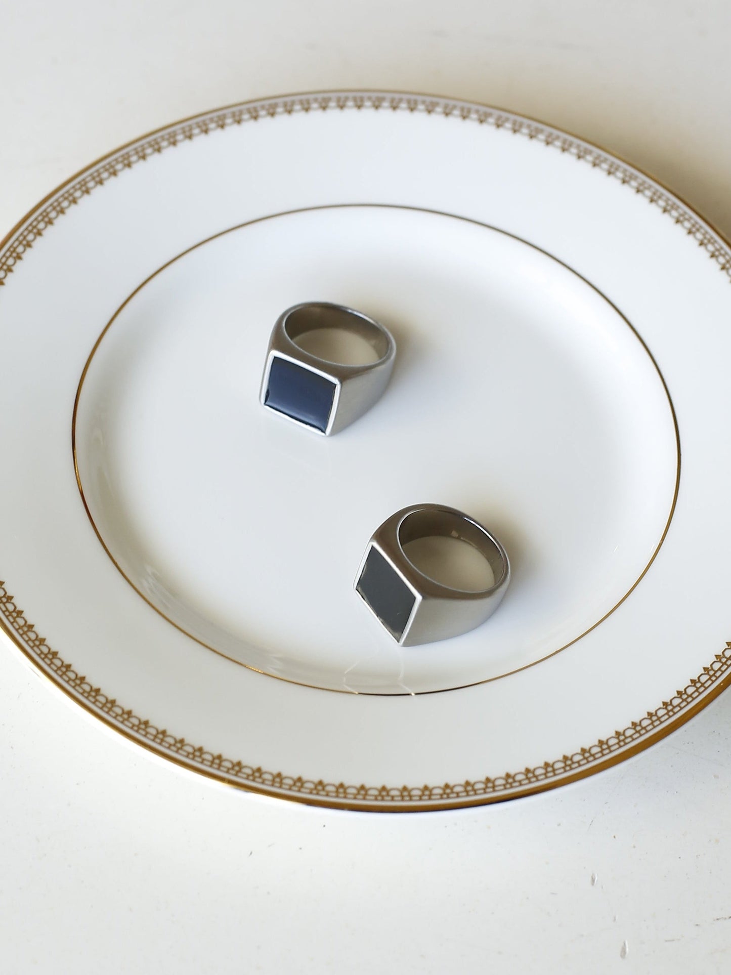 UNISEX BLACK stainless steel ring