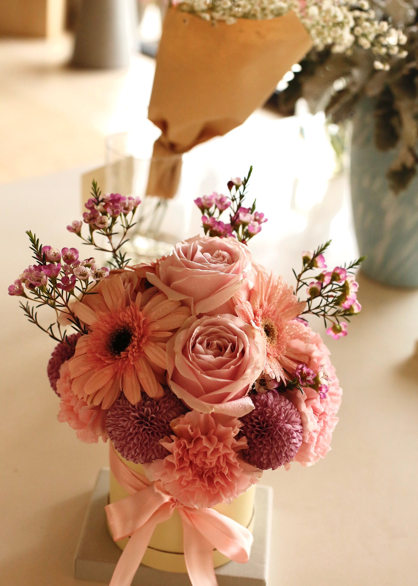 PREORDER VELVETBLUSH small table arrangement