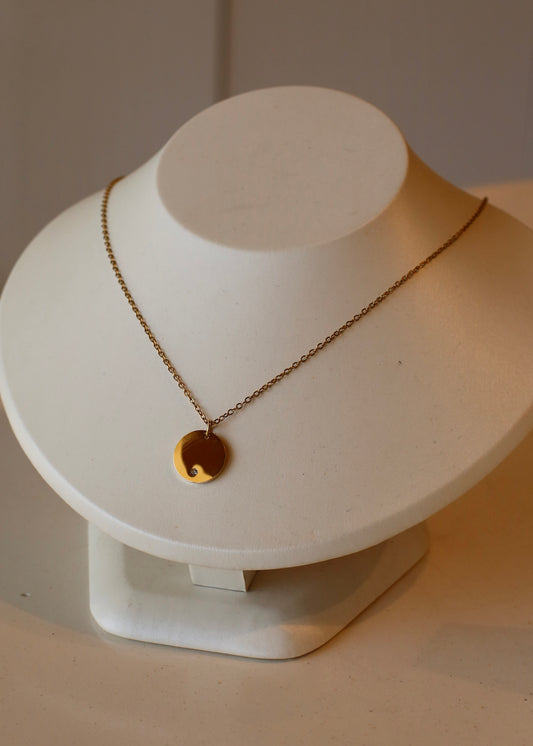 CRYSTALONE Round Engravable Necklace