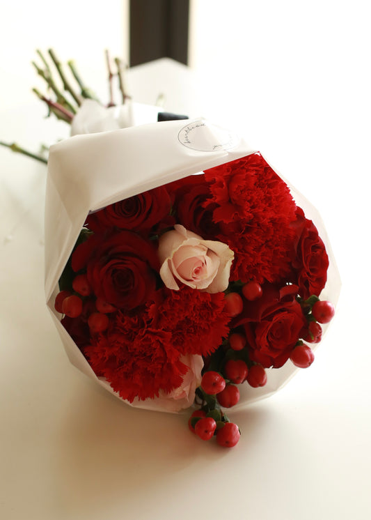 MIX ROSES RED bouquet