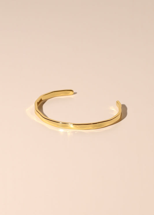 POLLY HAMMERED stainless steel bangle