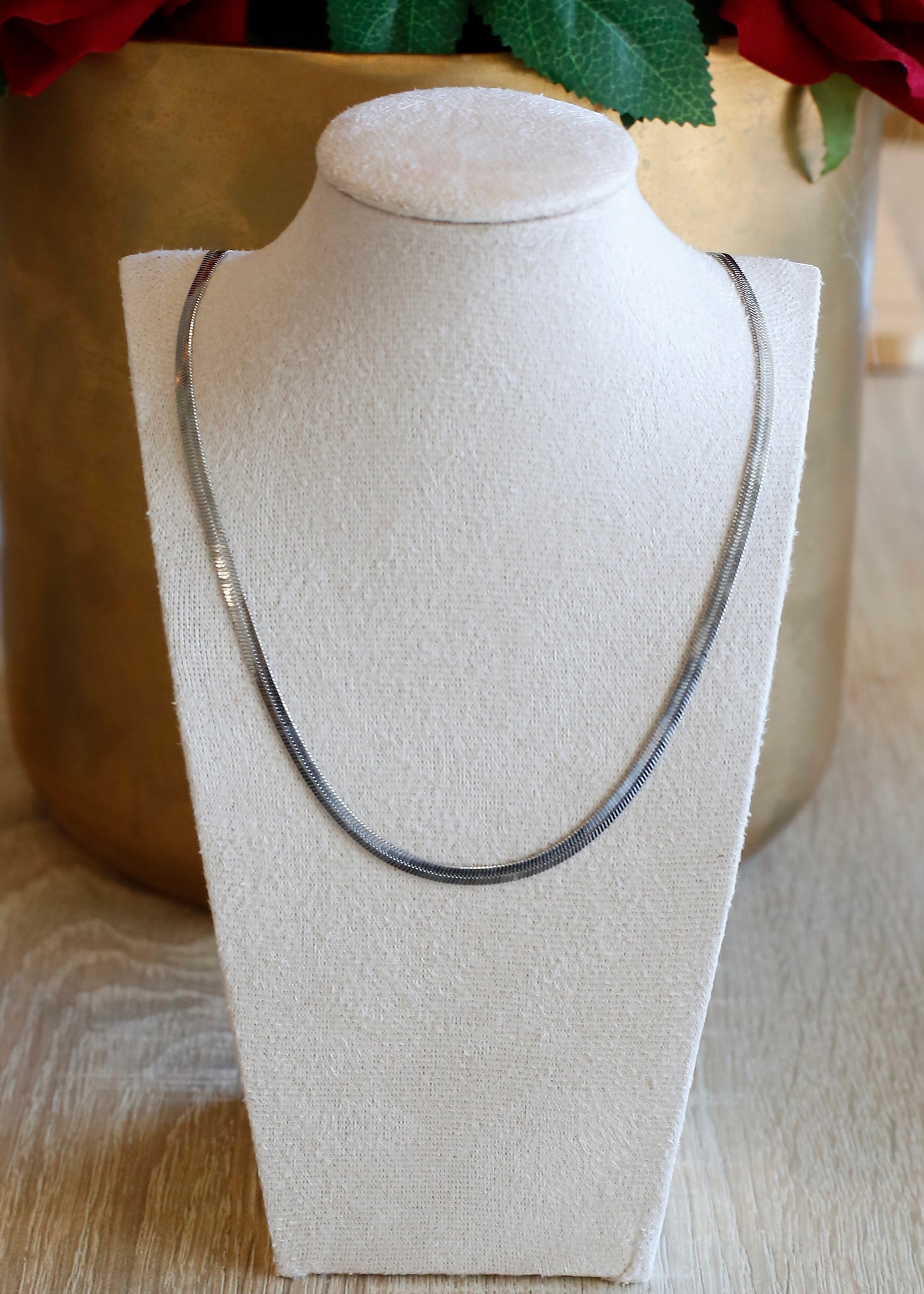 MESH Snake Chain Necklace