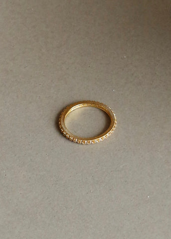 DIAMONDPAVE ring
