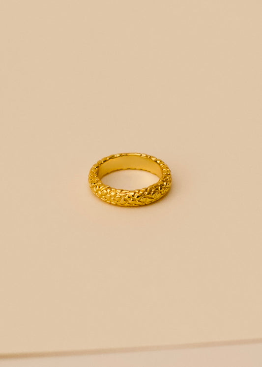 REGAL band ring