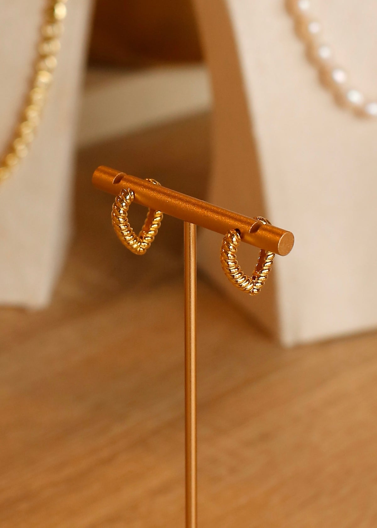 BRAIDHEART hoops