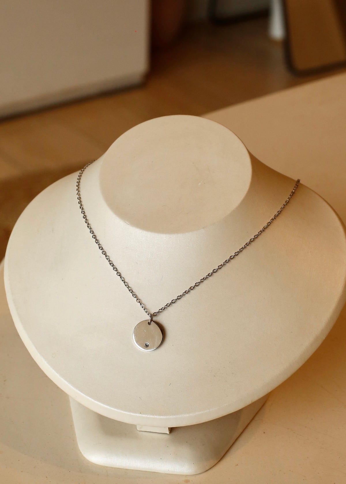 CRYSTALONE Round Engravable Necklace