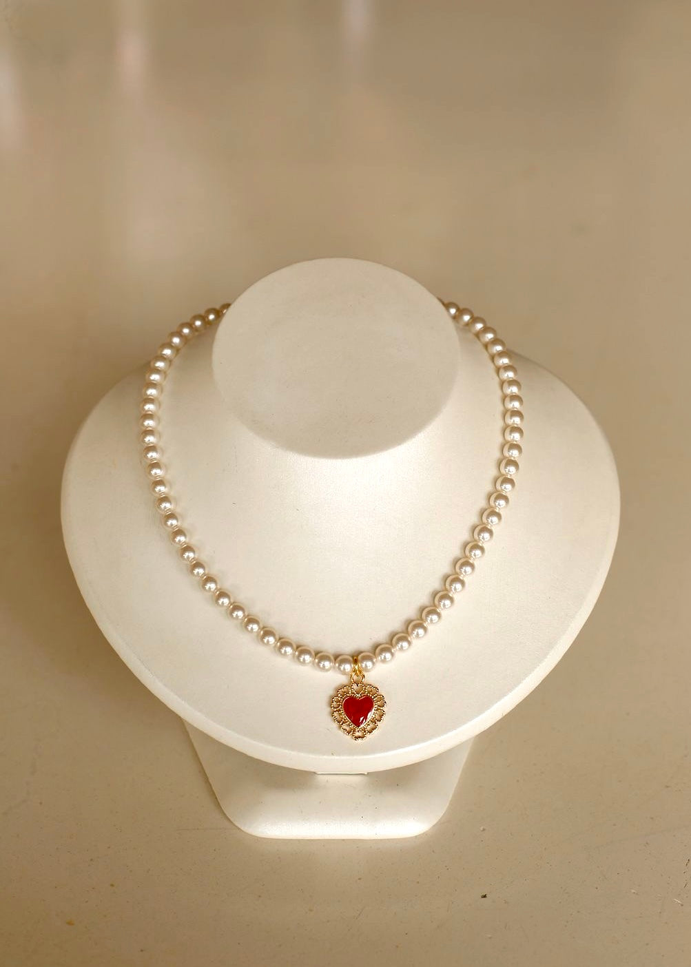 HEARTCHROME Pearl Necklace