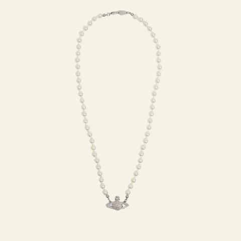 VIVIENNE WESTWOOD Mini Bas Relief Faux Pearl Necklace - Cream,silver |  Editorialist