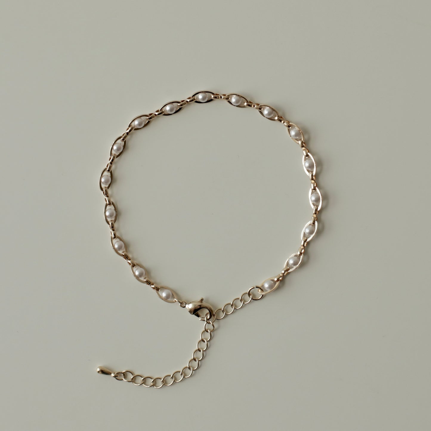 LOLA bracelet