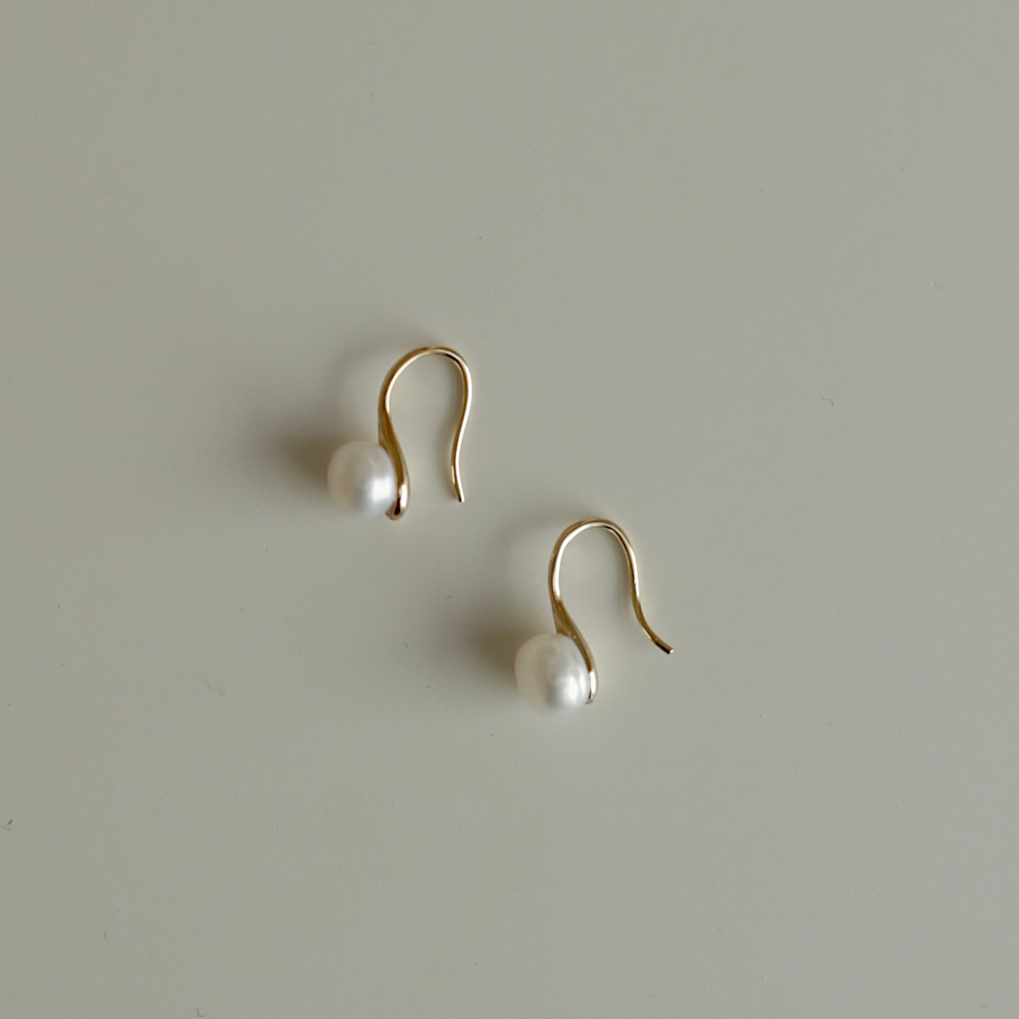 PEARLHOOK earrings